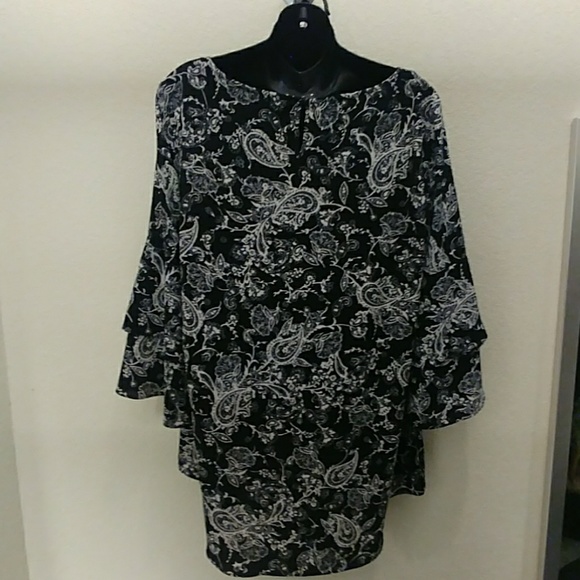 Apt. 9 Paisley Printed Tunic Top - Picture 6 of 8